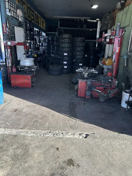 Lord of the Rims and Tire shop 4