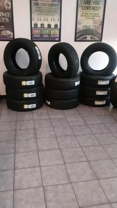 Discount Tire & Service Centers 4