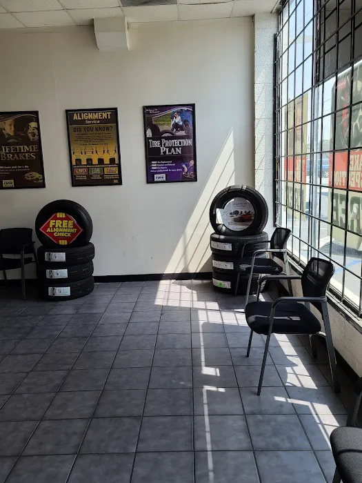Discount Tire & Service Centers 5