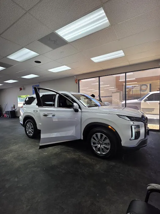 United Window Tint & Car Wrap 2