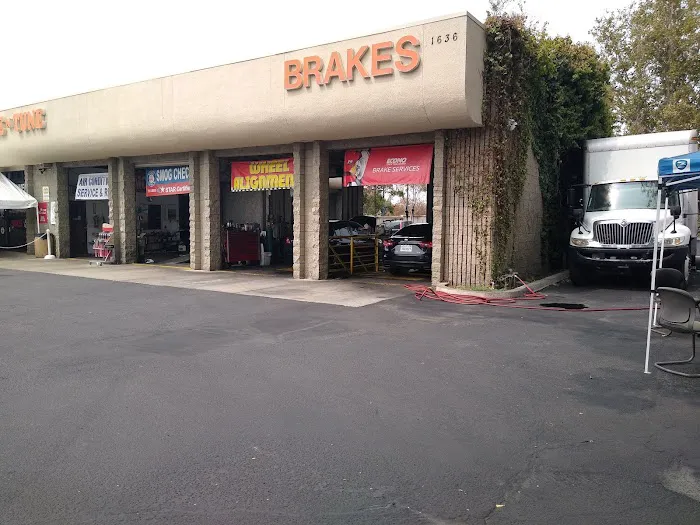 Econo Lube N' Tune & Brakes 2