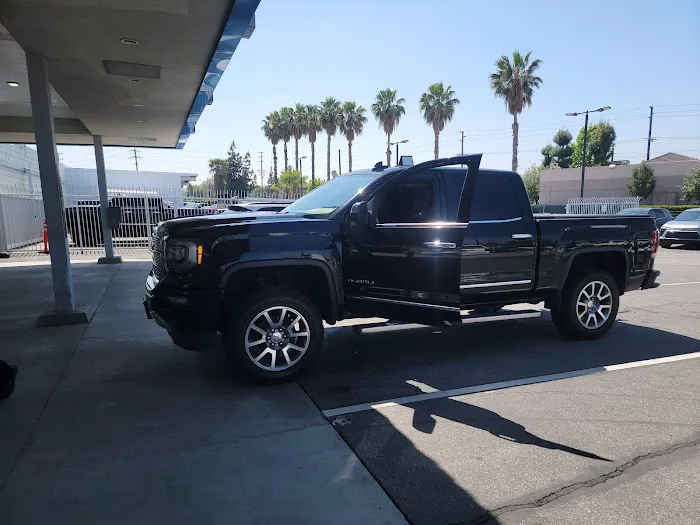 Tom Bell Chevrolet Service & Parts 0