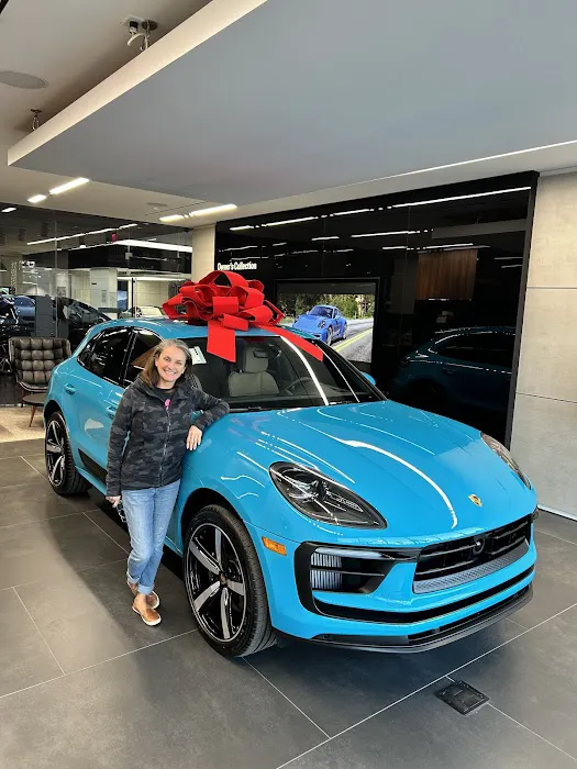 Porsche Palm Springs Service Center 0