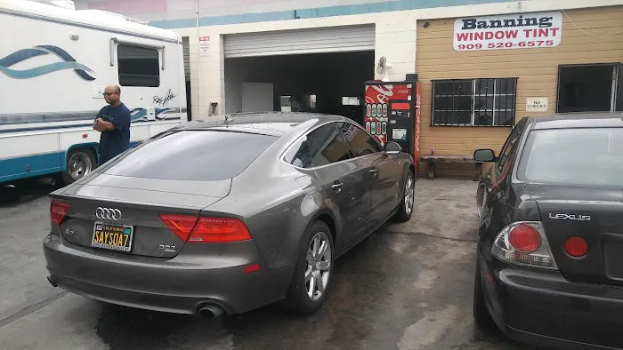 Black Market Window Tint 4