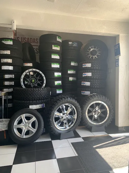 Charly's Tires 0