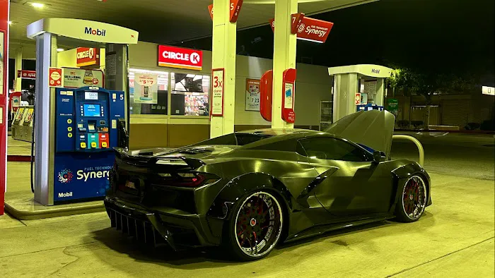 Hdden garage 6