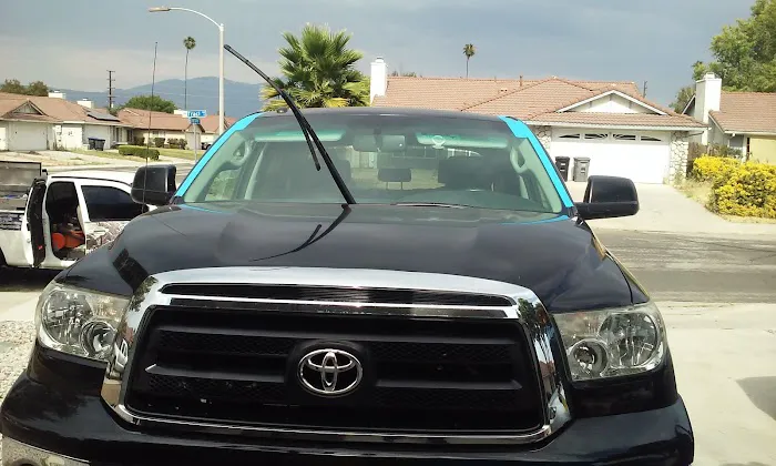 JSS Auto Glass 5