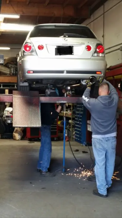 South Coast Muffler Hitch 1