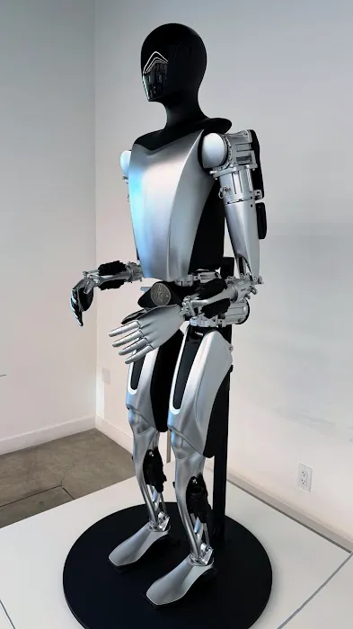 Tesla Service Center 1