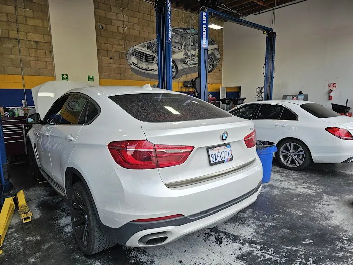 A&M Motors Mercedes Benz 2