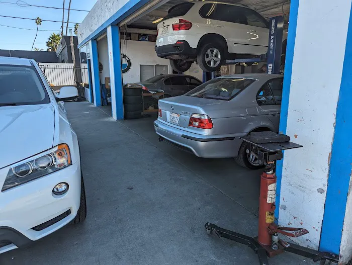 Elite Automotive 2