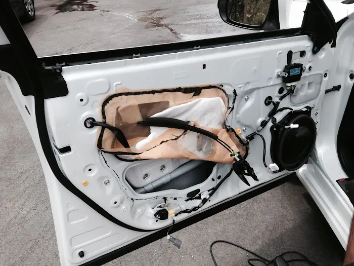 Cal Auto Glass 3