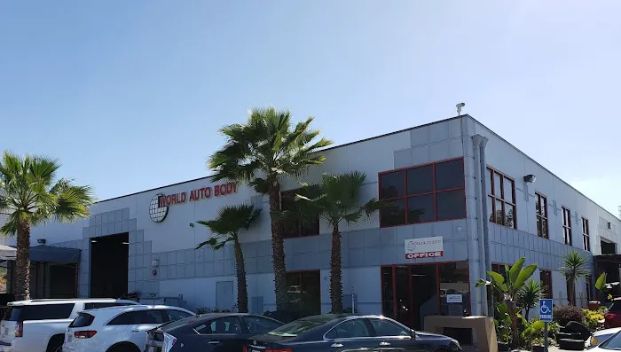 World Auto Body - Miramar 3