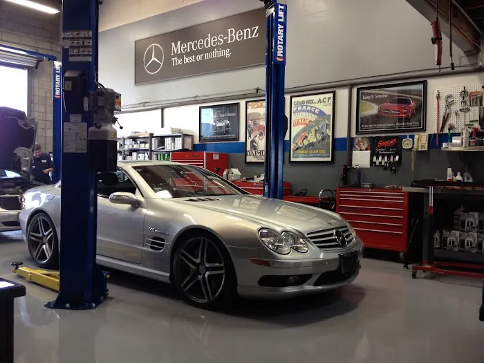 Exclusive Motors Service Center 9