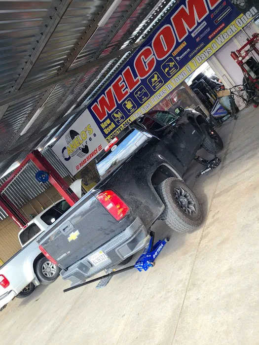 Canelo's Tire and Towing 5