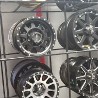 Canelo's Tire and Towing