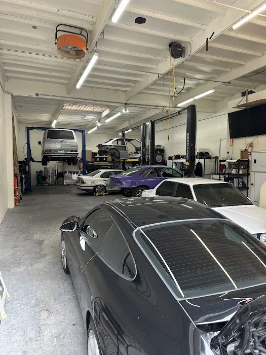 Eurobahn | European Automotive Specialists 0