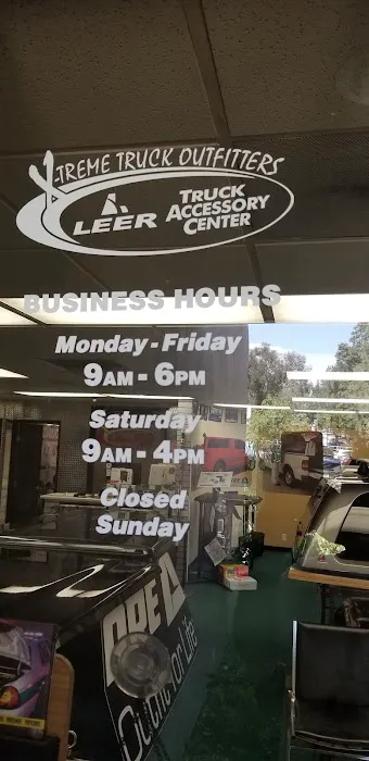 Leer Truck Accessory Center 0