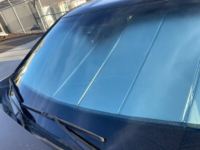 Auto Glass Specialists | Windshield Repair & Replacement San Diego 2