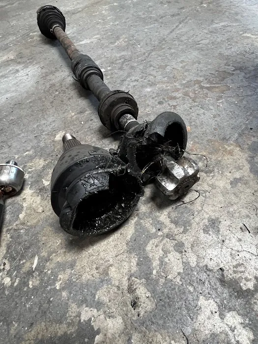 Buddy's Automotive and Tires 5