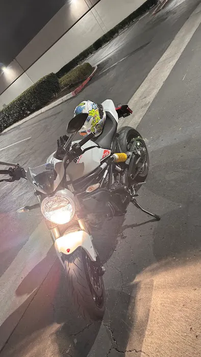 Ivan's Fast Bikes 8