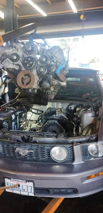 Akon Auto Center 6