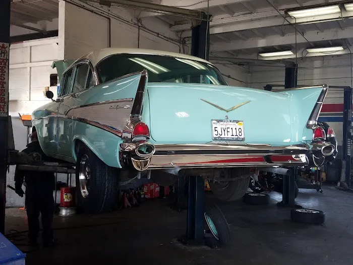 Ken's Auto Center 2