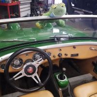 Ken's Auto Center