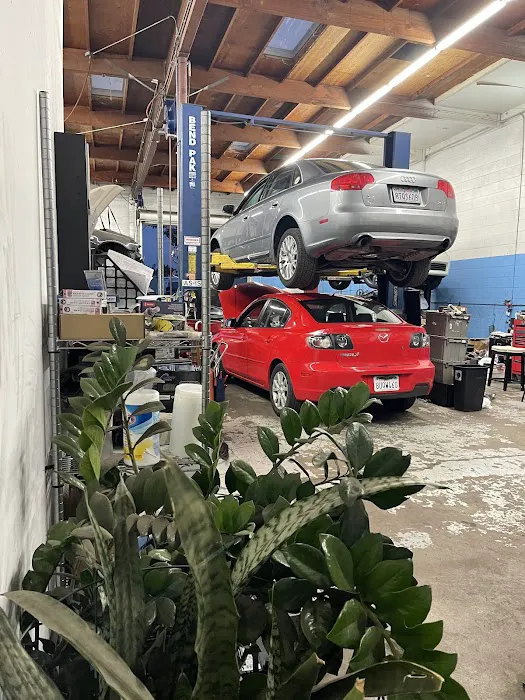 ECOMAX AUTO SERVICE 4