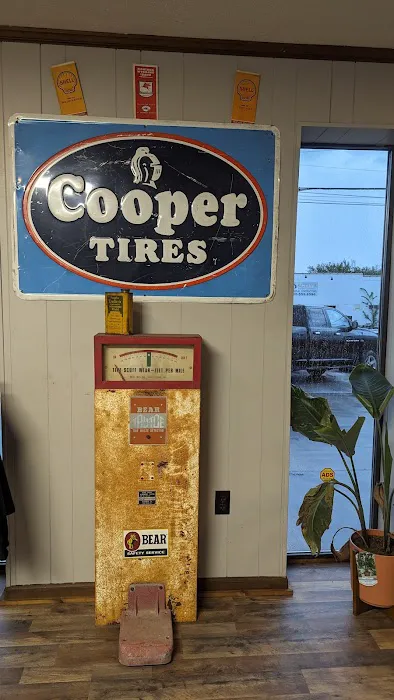 G&G Automotive Tire & Alignment 2