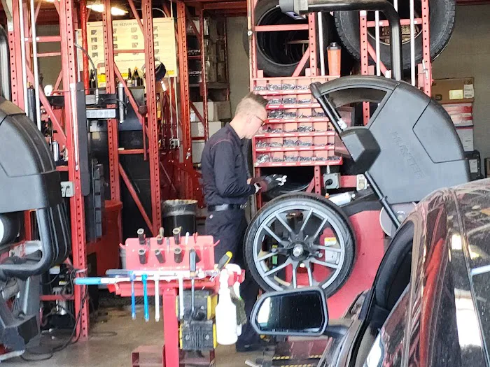 Discount Tire 8