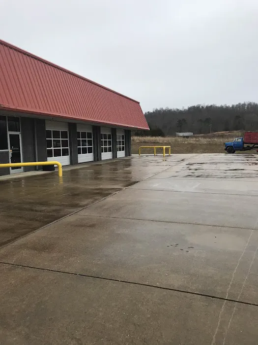 SANDERS TIRE—SANDERS SERVICE CENTER 7