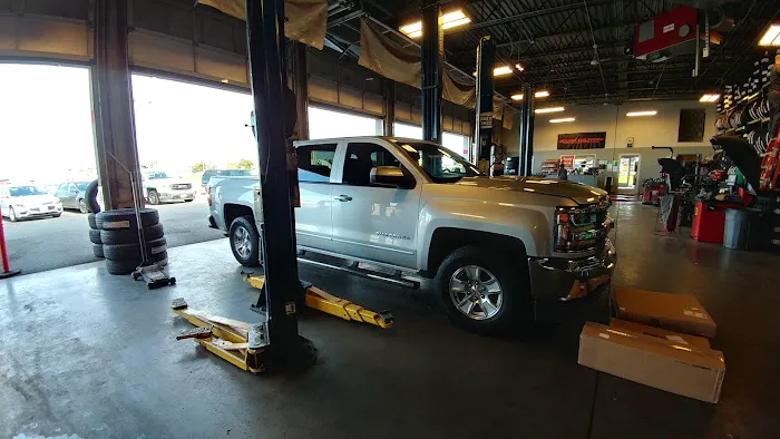 Plaza Tire Service 4