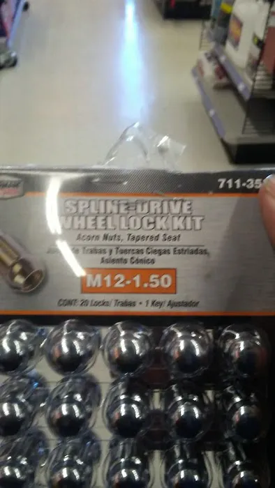 AutoZone Auto Parts 1