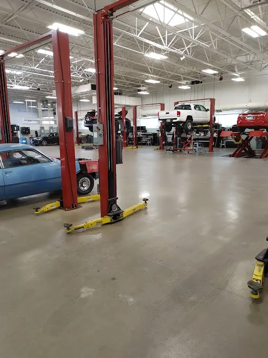 Toyota Service 7