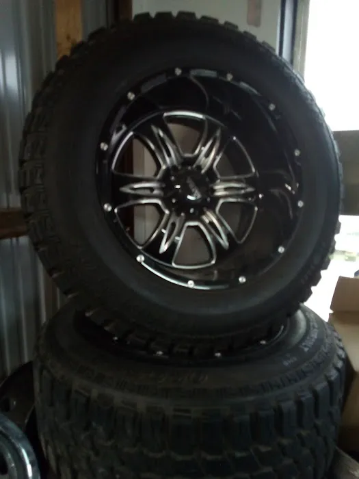 Dunc's Used Tires And Wheels 8