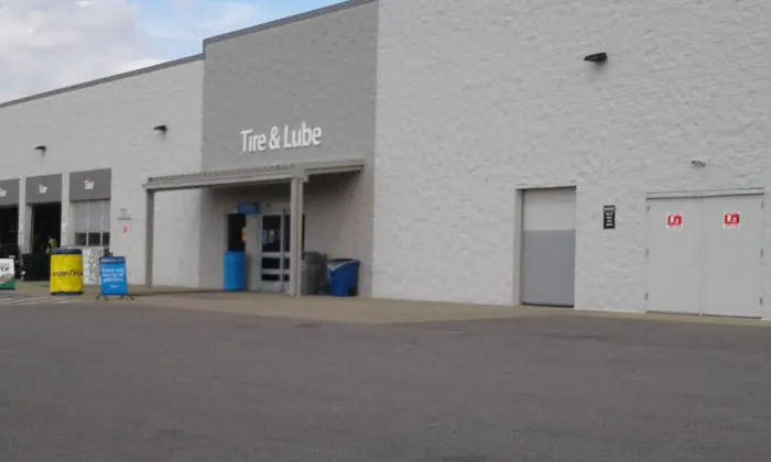 Walmart Auto Care Centers 3