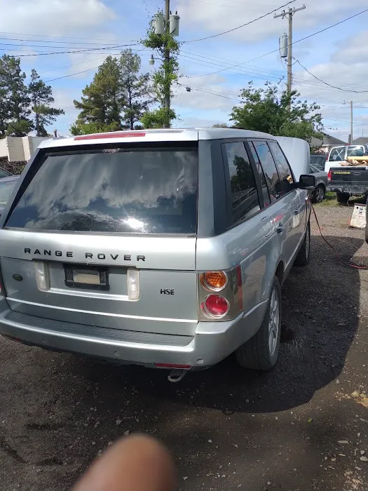 Fully Committed Auto and Details 4
