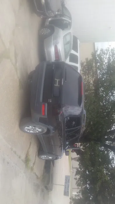 Sanders Auto Center 8