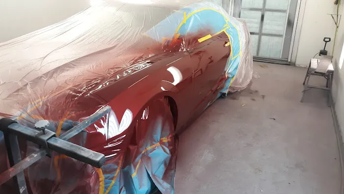 Case Paint Body Shop 8