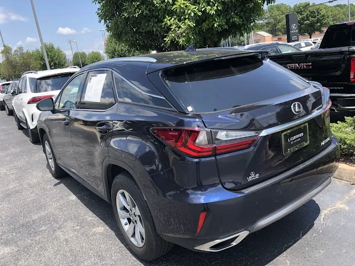 Lexus Service 1