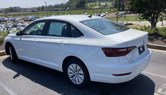 Steve White Volkswagen Service Center 0