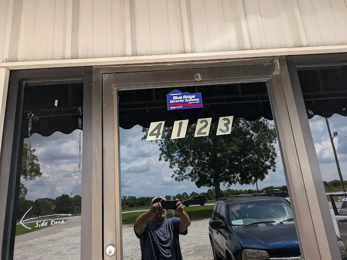 Minyard's Auto Collision Services 0