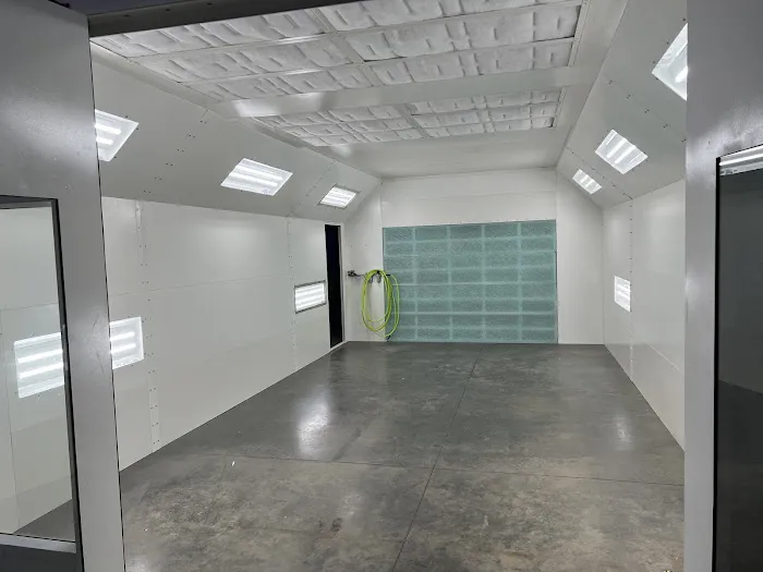 Liquid Design Custom Paint and Collision, LLC 1