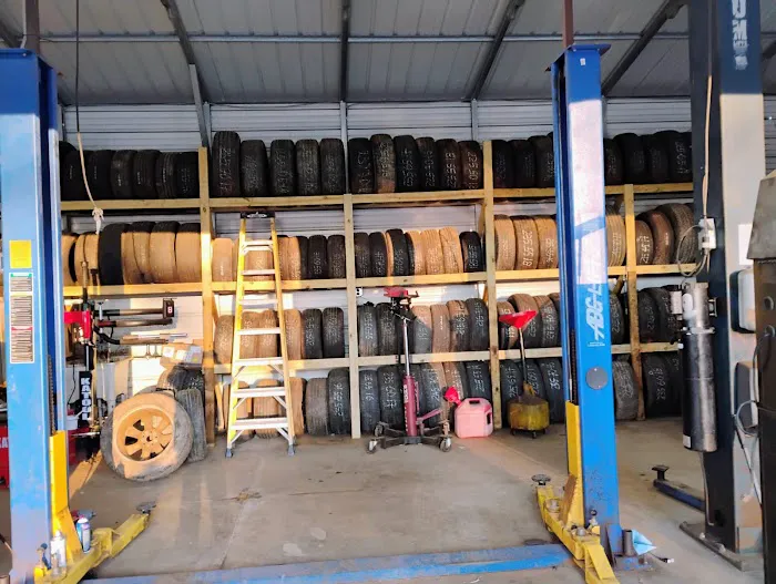 Swannanoa Tire Shop 0