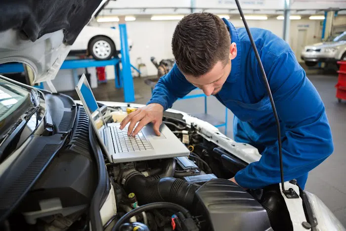 E's Automotive Specialist 8