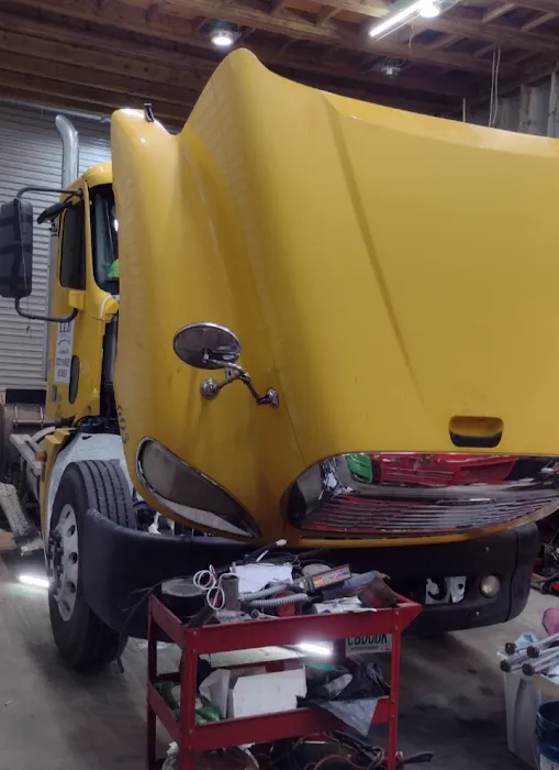 Onsite Truck Repair 4