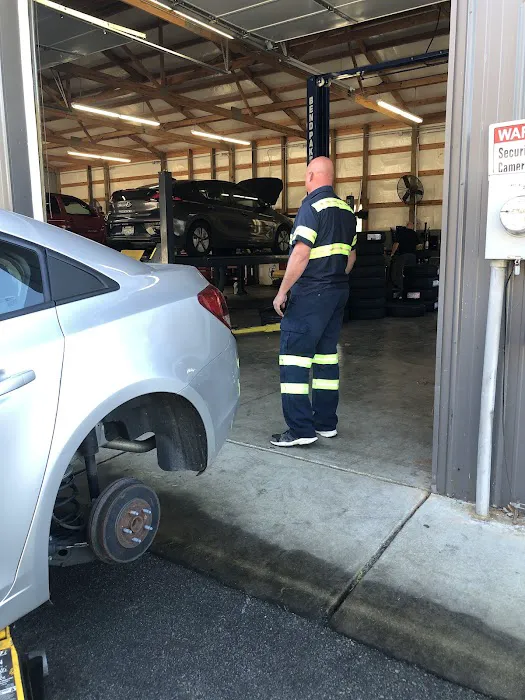 Rock City Truck Service 0