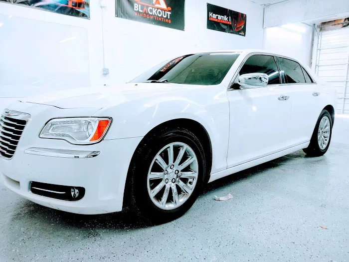 Blackout Window Tinting 6