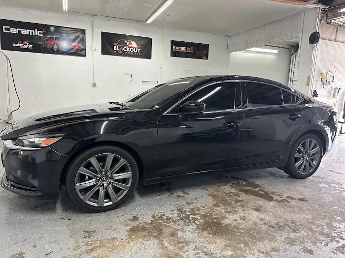 Blackout Window Tinting 9